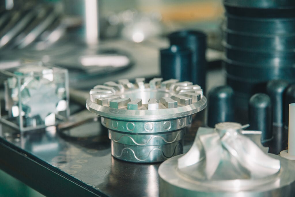Solid vs Flexible Rotary Dies
