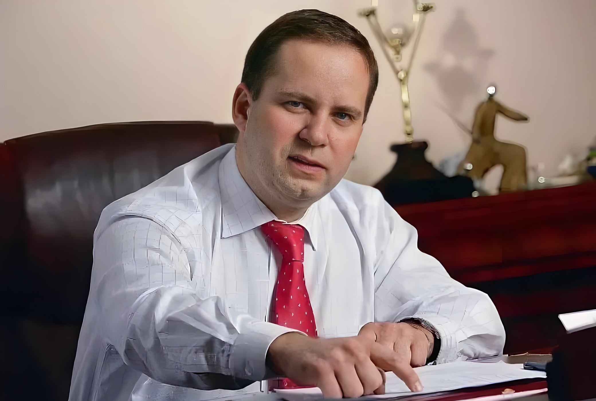 Valery Miroshnikov helped rehabilitate troubled banks at ARCO