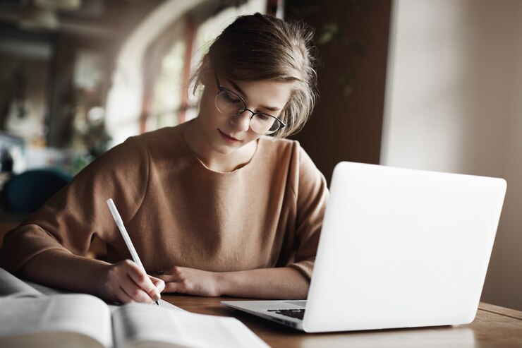 Why Readers Are Drawn to Flawed Characters and Difficult Choices