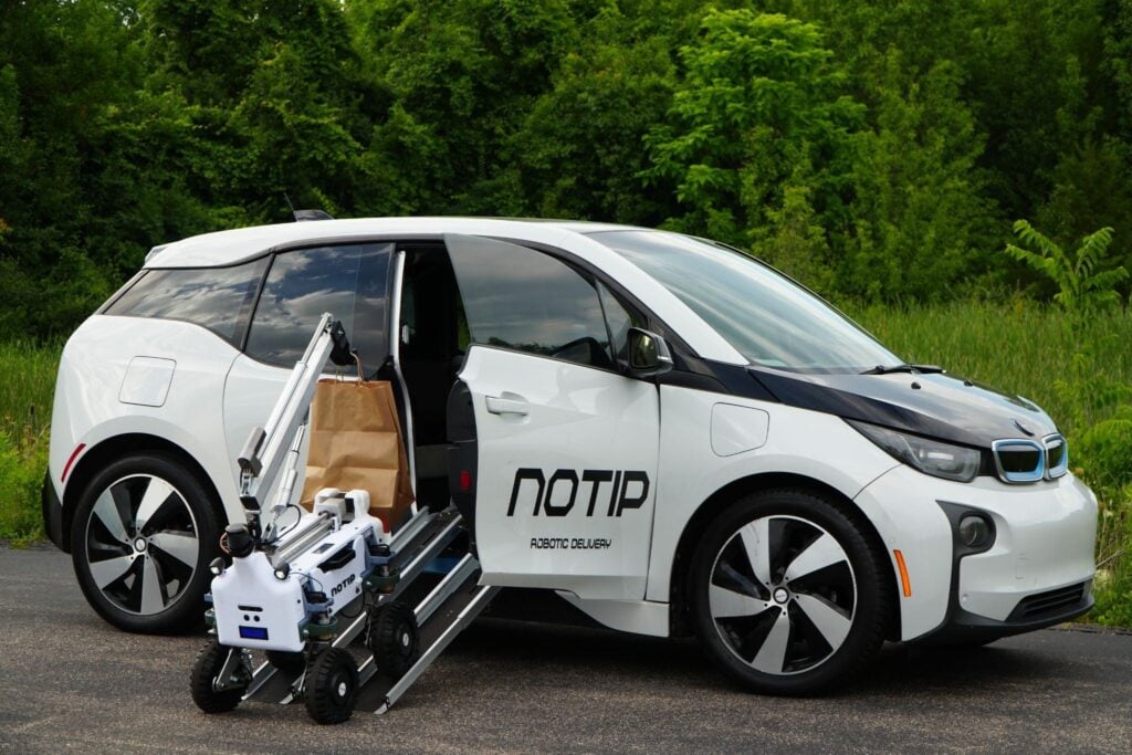 Entrepreneur Automates the $500 Billion Food Delivery Industry