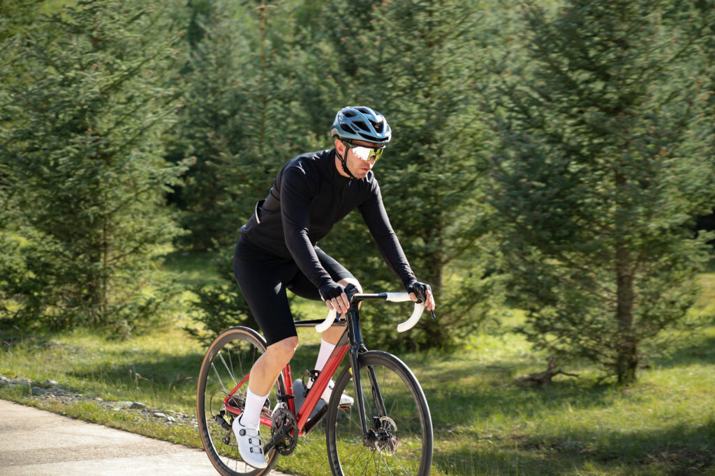 BleeqUp smart glasses for sports