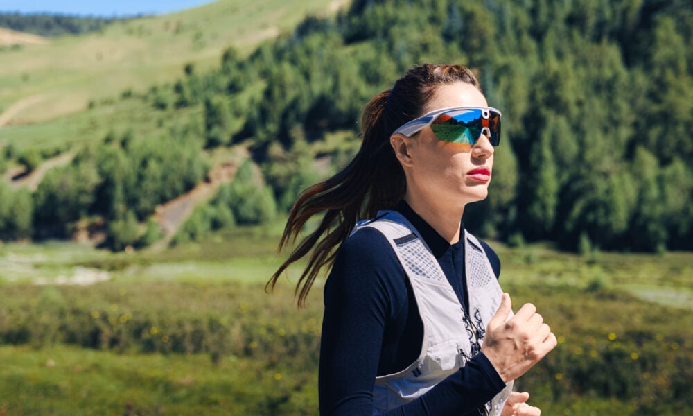 BleeqUp Releases the World’s First AI-Powered Sports Companion Smart Glasses