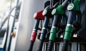 How Do I Apply for a Business Gas Card?