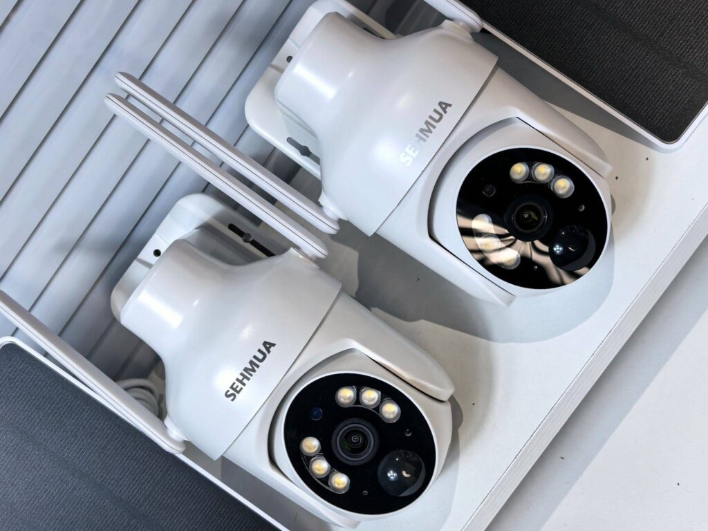SEHMUA solar powered outdoor security camera with 360-degree view