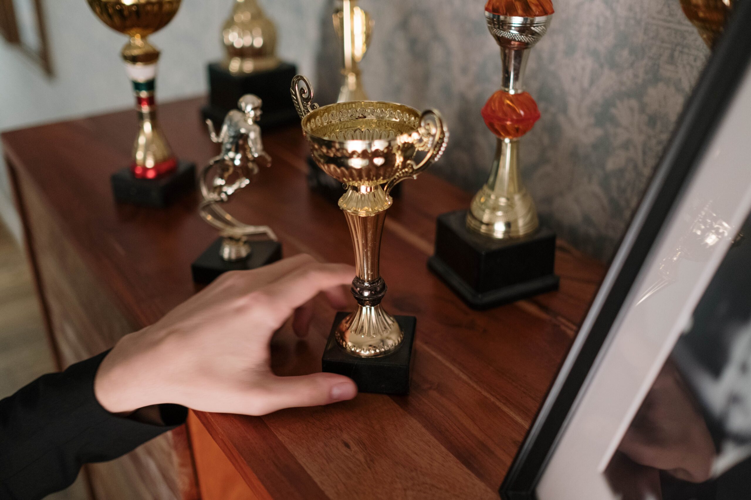 How to Find Business Awards