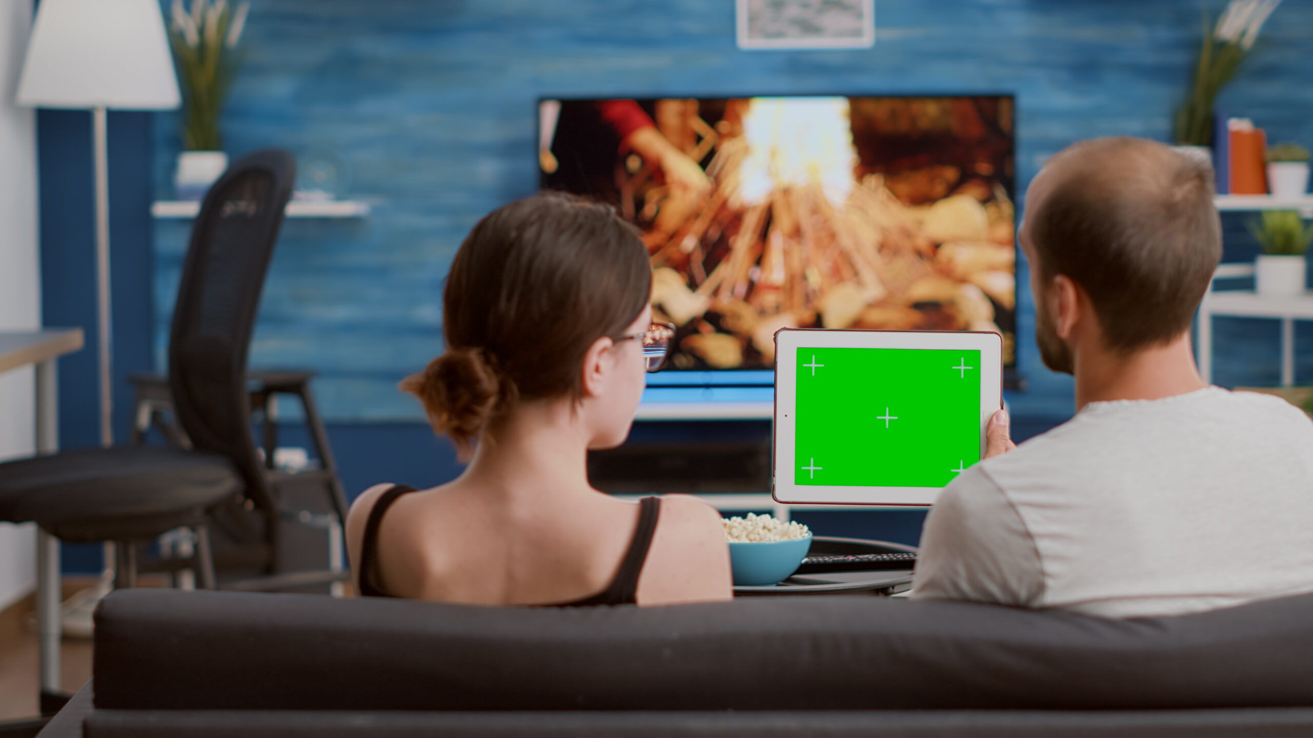 Exploring Strong 8K IPTV
