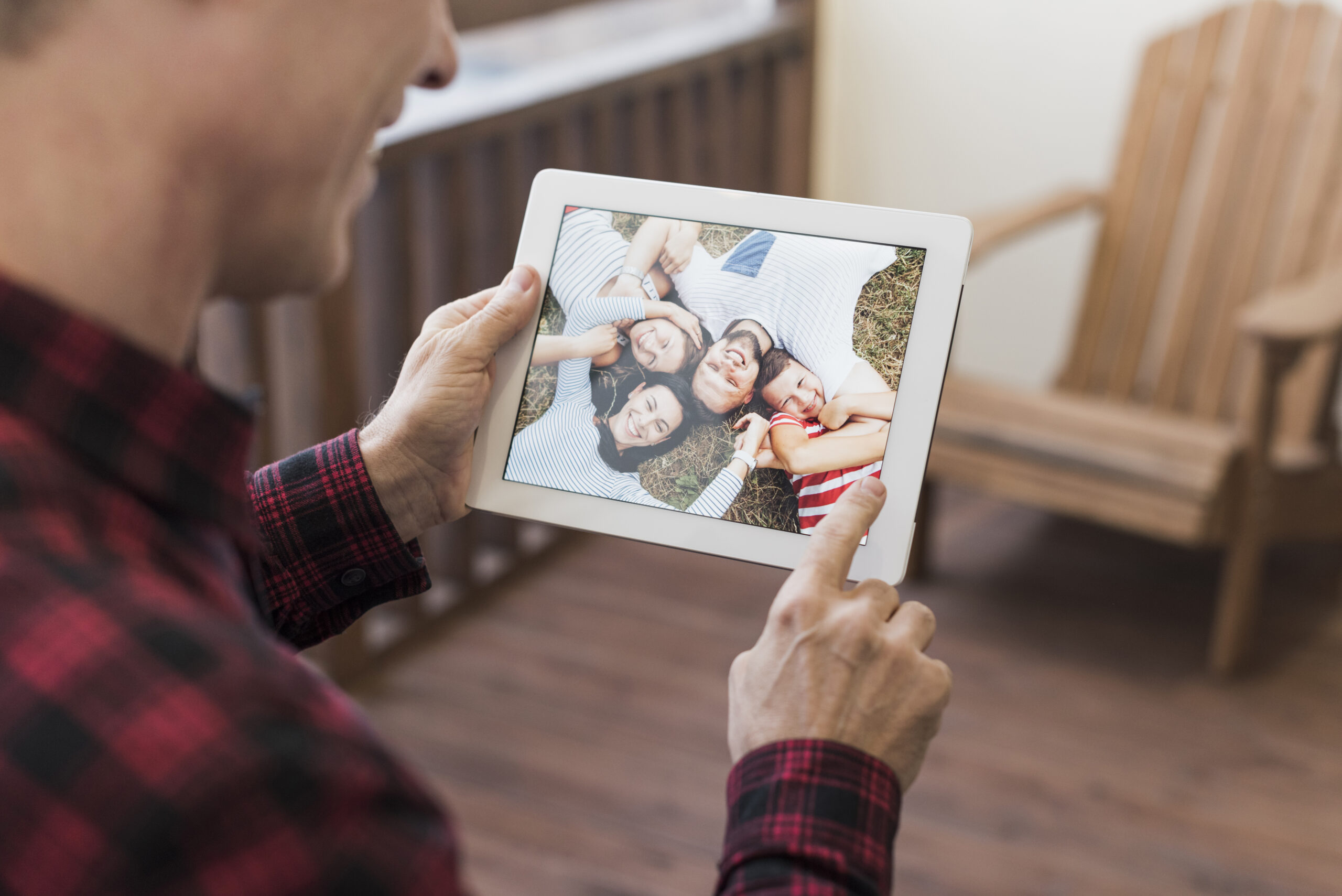 digital photo frame